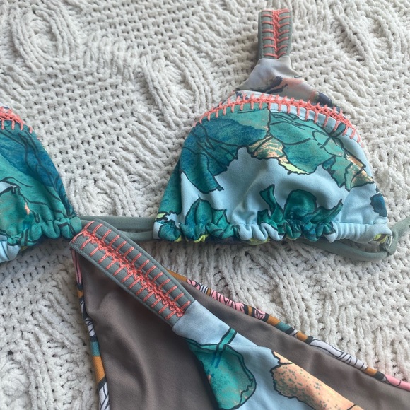 Reversible Bikini - Picture 2 of 5